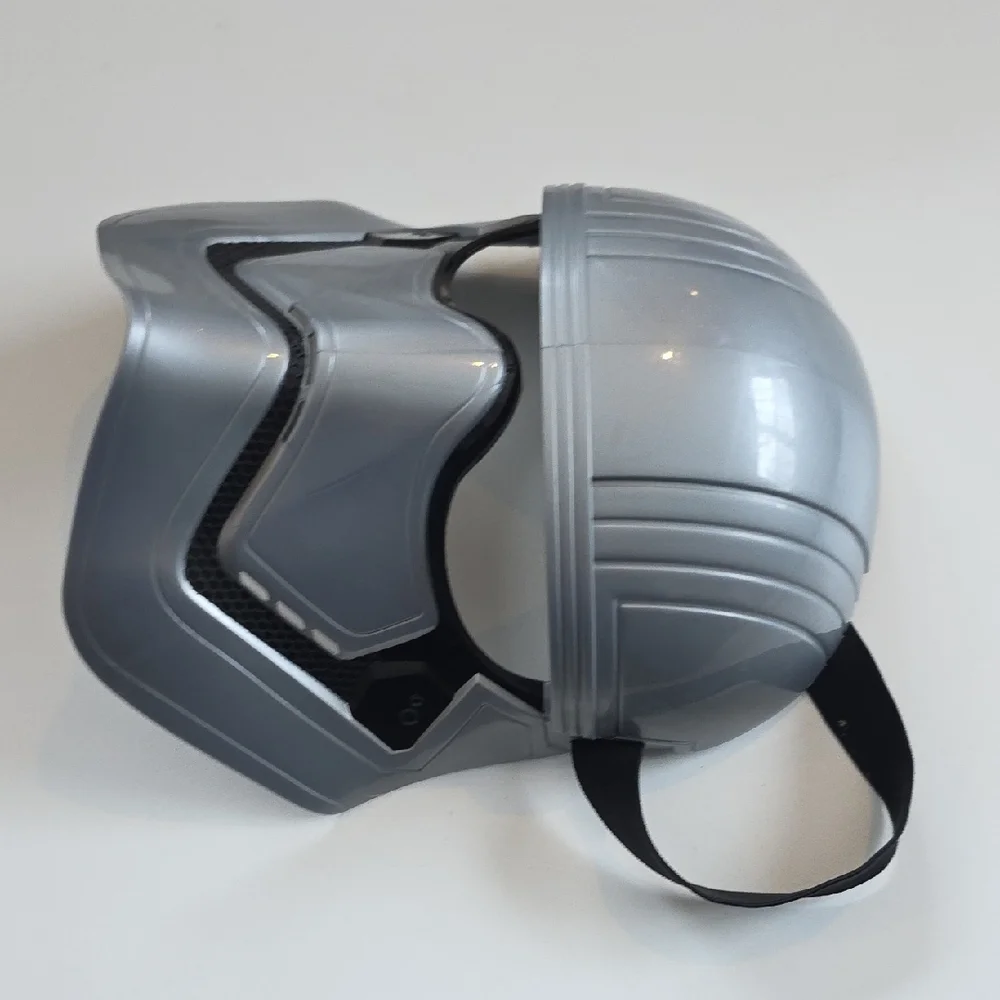 Star Wars: The Last Jedi Captain Phasma Mask Hasbro 2016